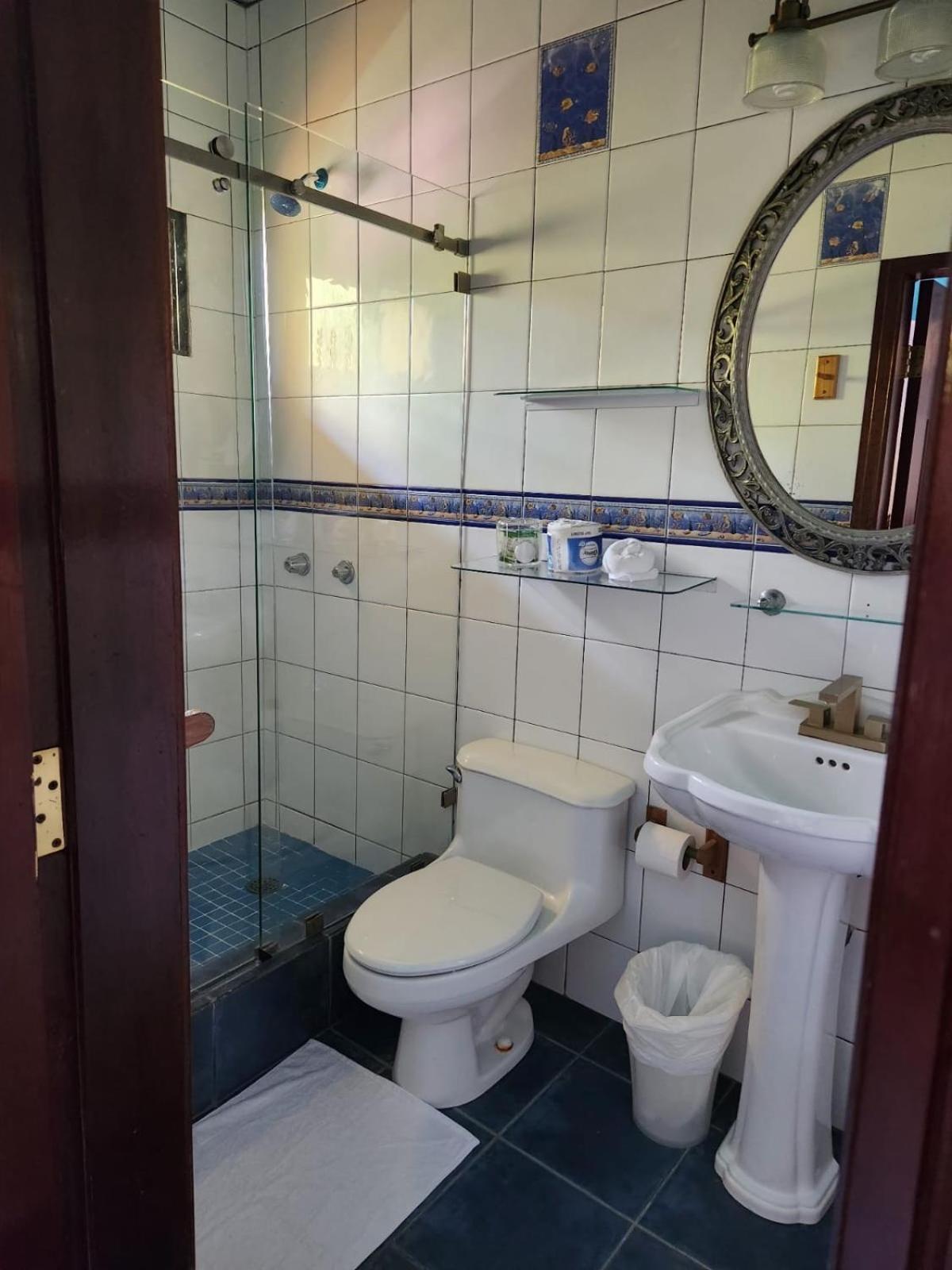 Sea Eye Hotel - Tropical Building Utila Εξωτερικό φωτογραφία
