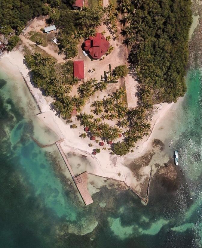 Sea Eye Hotel - Tropical Building Utila Εξωτερικό φωτογραφία