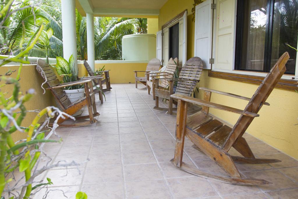 Sea Eye Hotel - Tropical Building Utila Εξωτερικό φωτογραφία